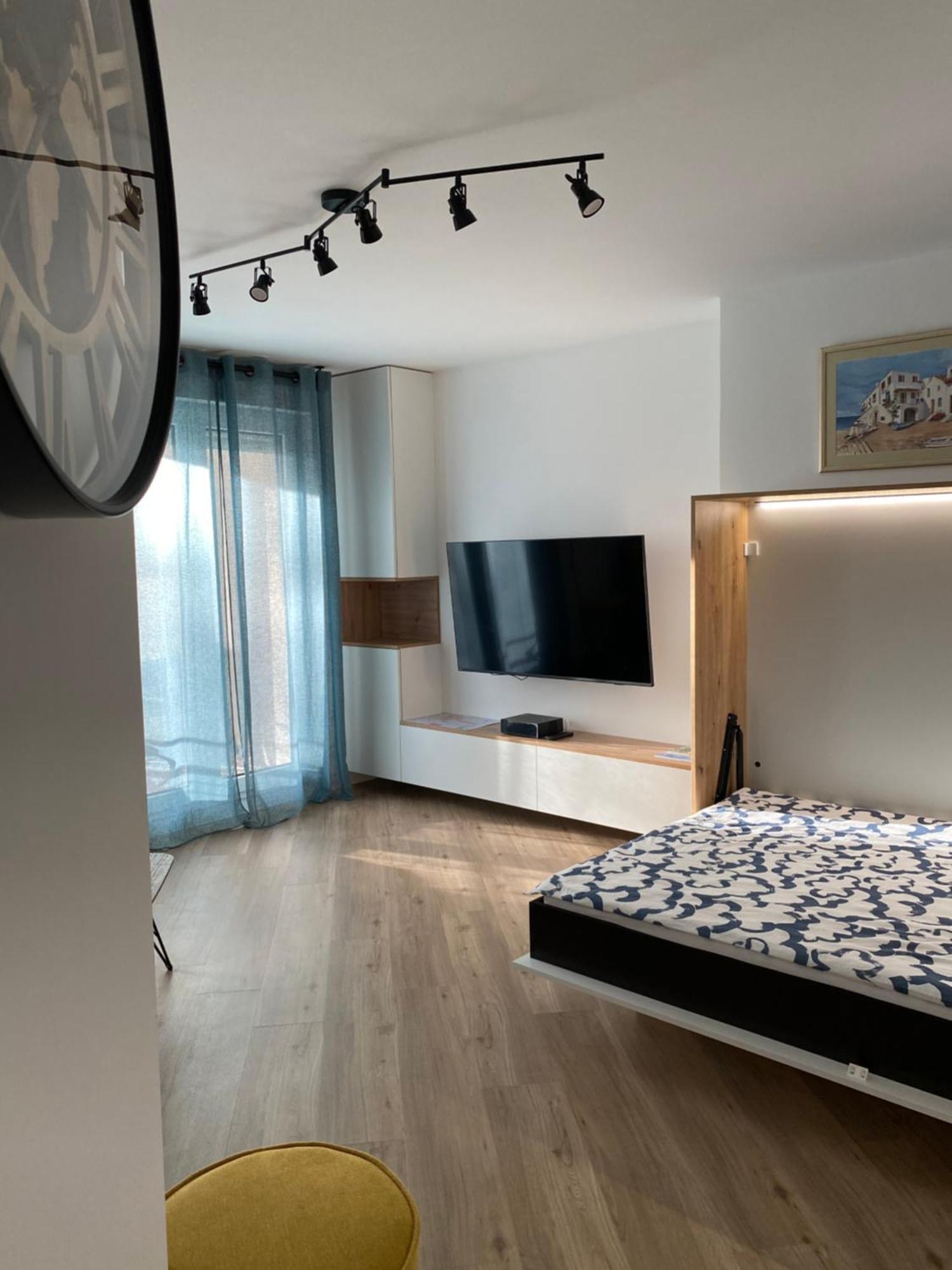Rives Du Lez - Prestige Apartment มงต์เปอลิเยร์ ภายนอก รูปภาพ
