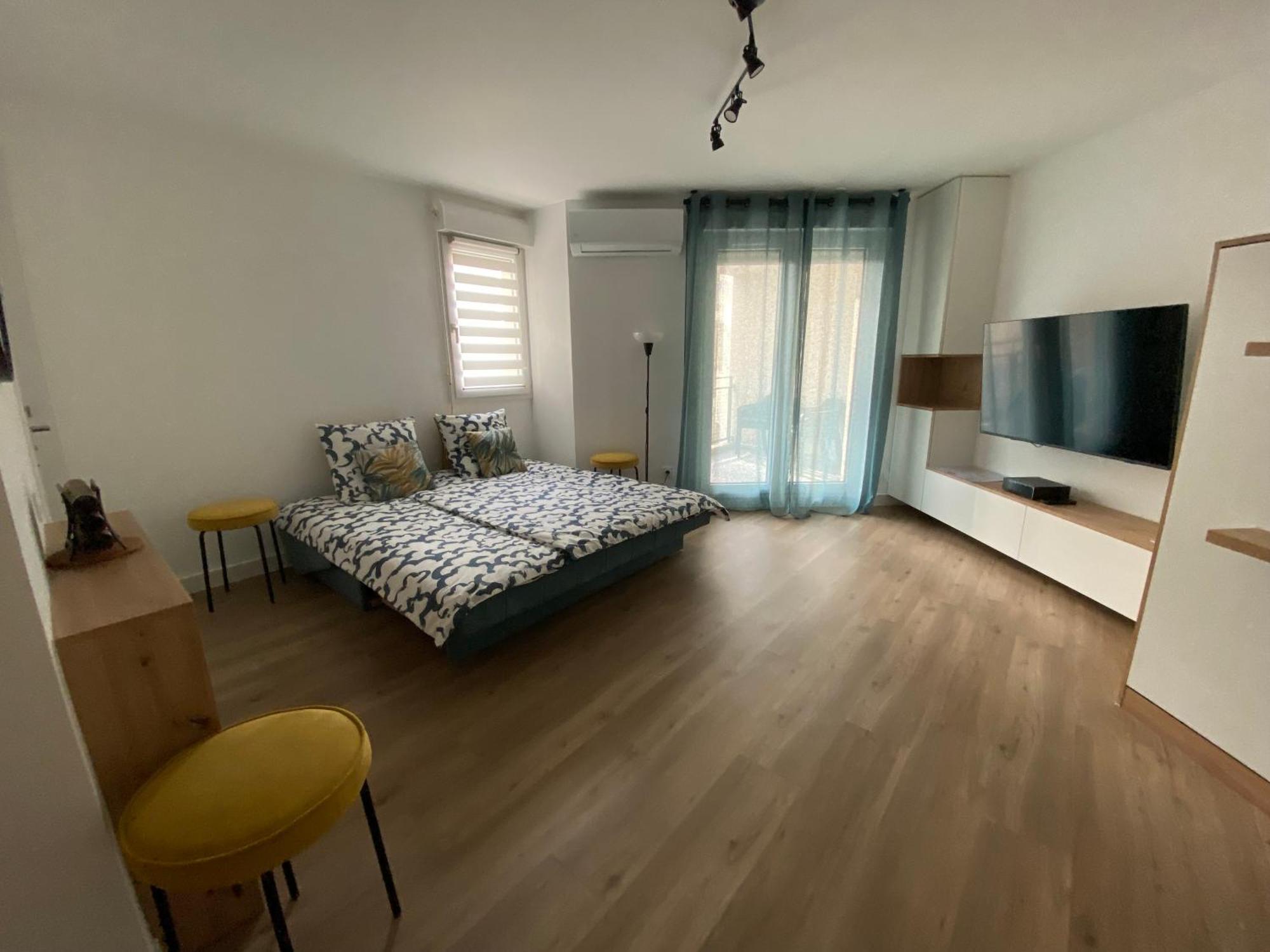 Rives Du Lez - Prestige Apartment มงต์เปอลิเยร์ ภายนอก รูปภาพ